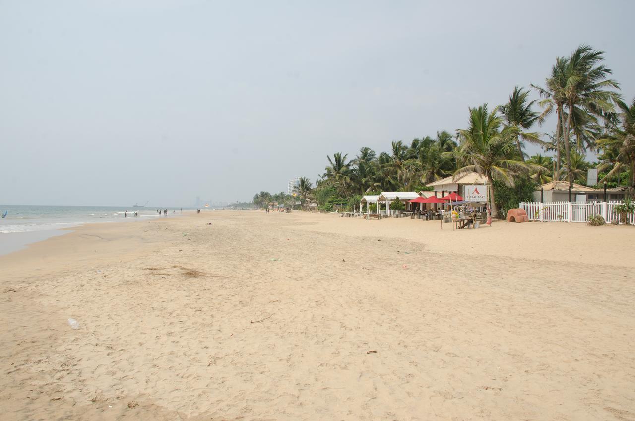 Colombo Lavinia Beach Hostel Dehiwala-Mount Lavinia Ngoại thất bức ảnh