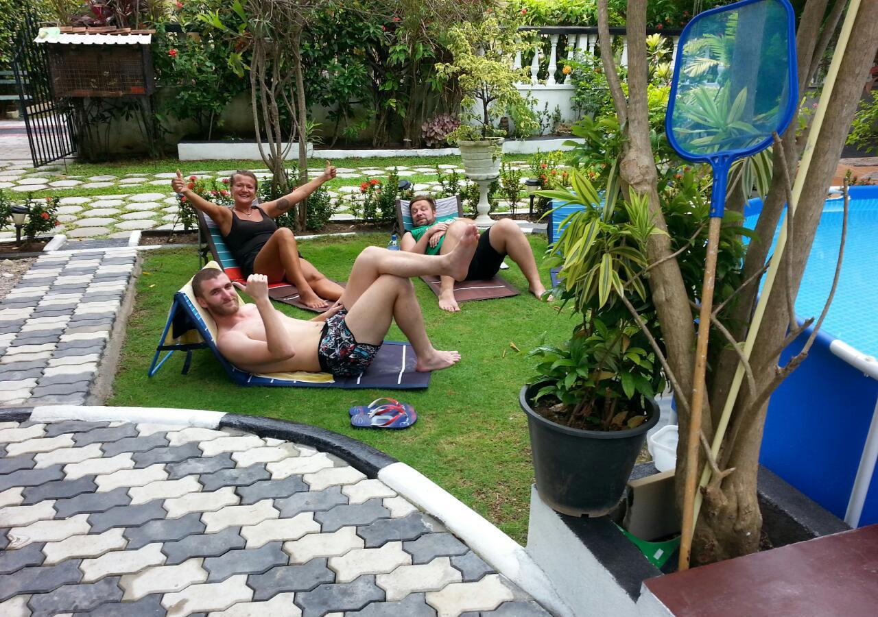 Colombo Lavinia Beach Hostel Dehiwala-Mount Lavinia Ngoại thất bức ảnh